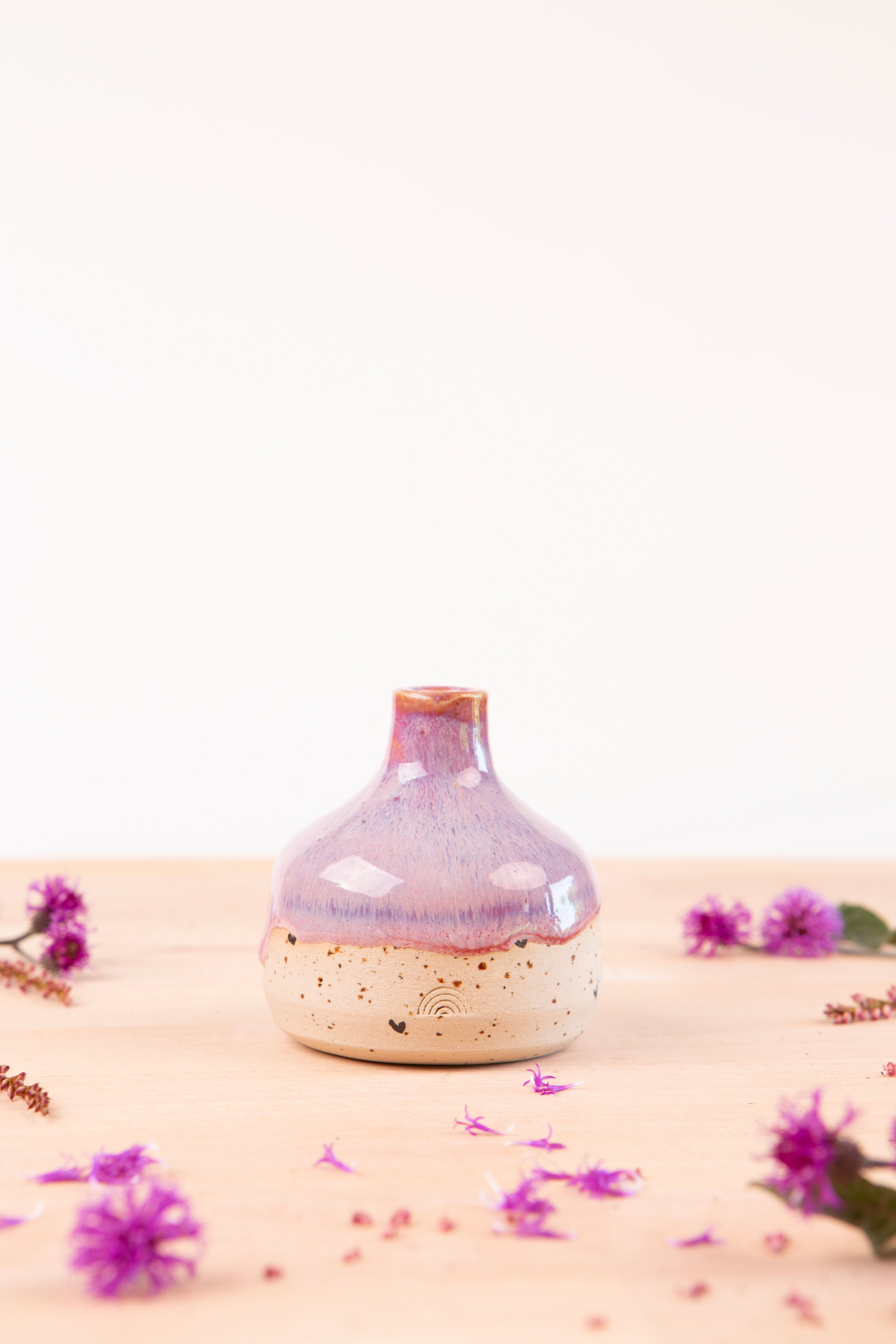 Bud Vase (0423)