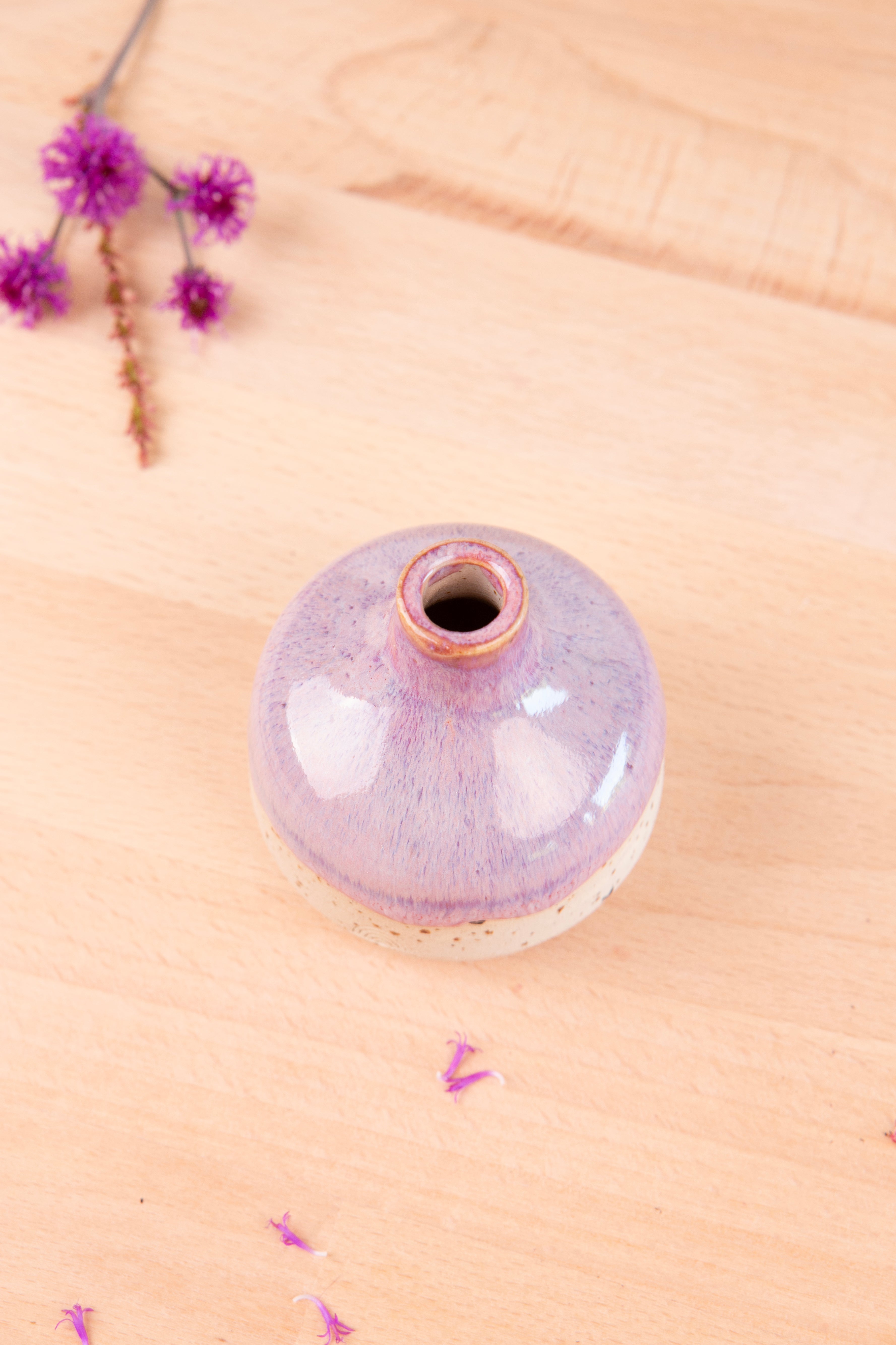 Bud Vase (0423)