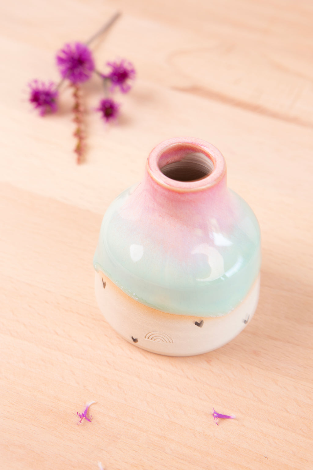 Bud Vase (0439)