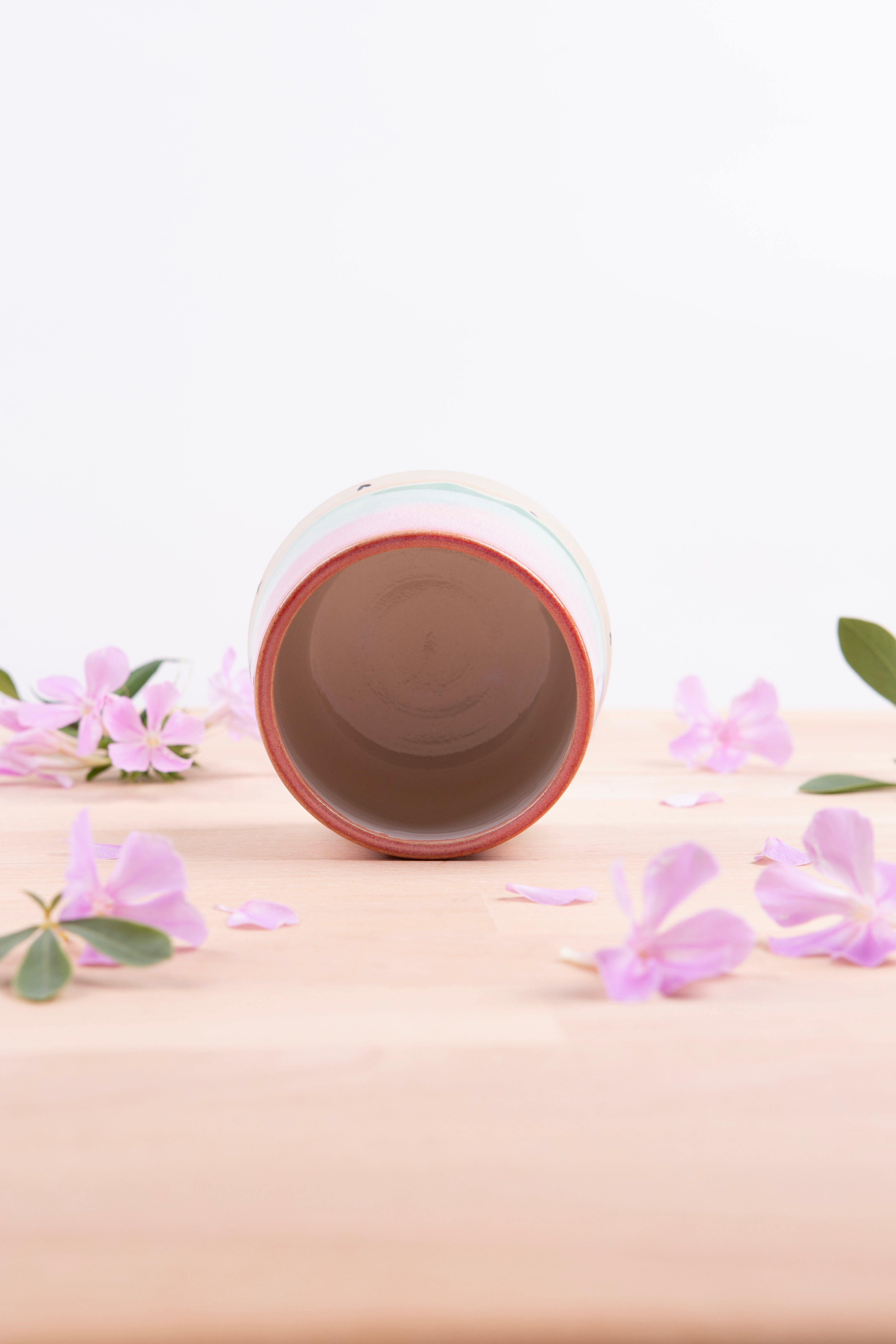 Cup (0899)