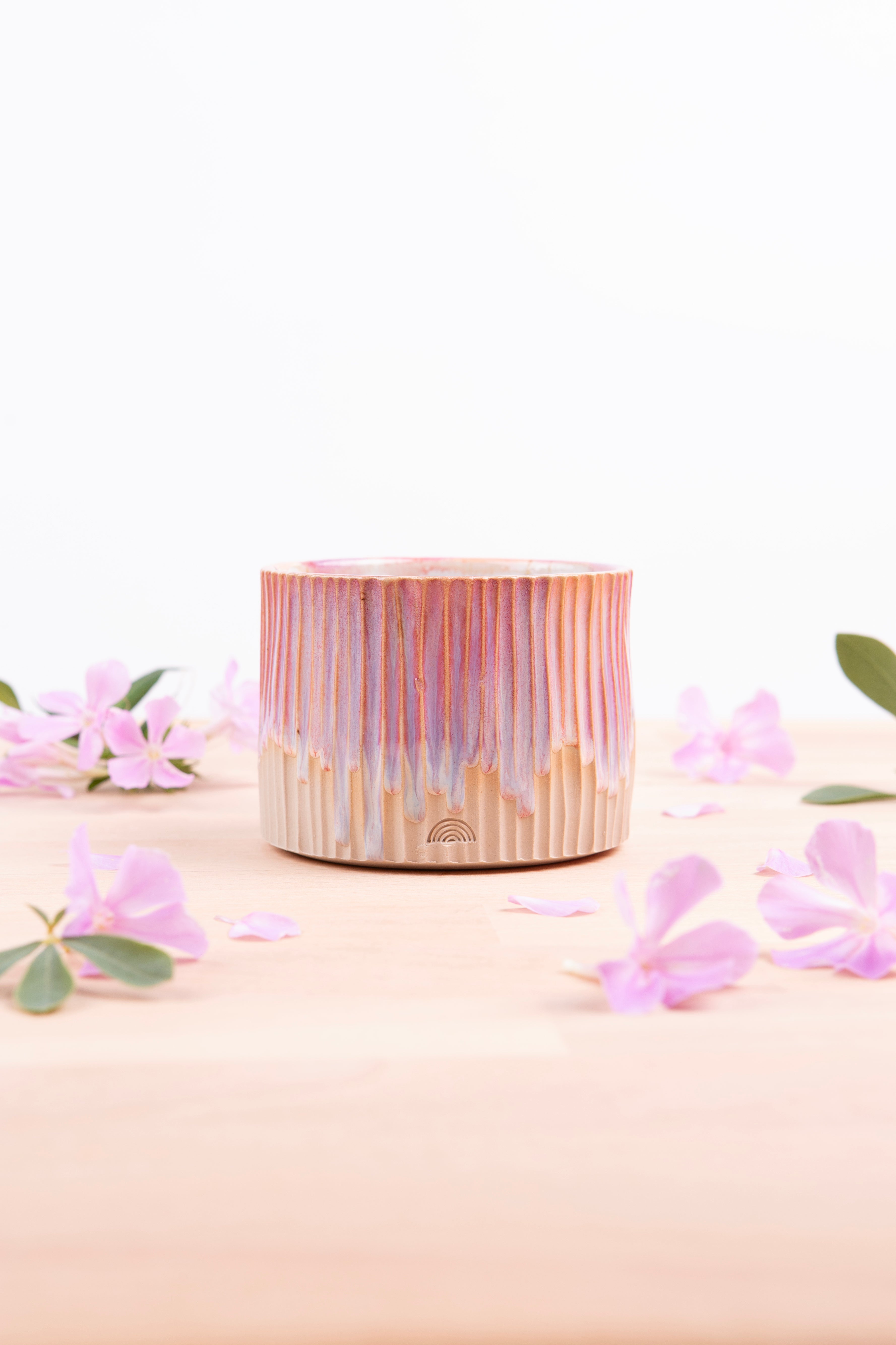 Cup with texture (0920)