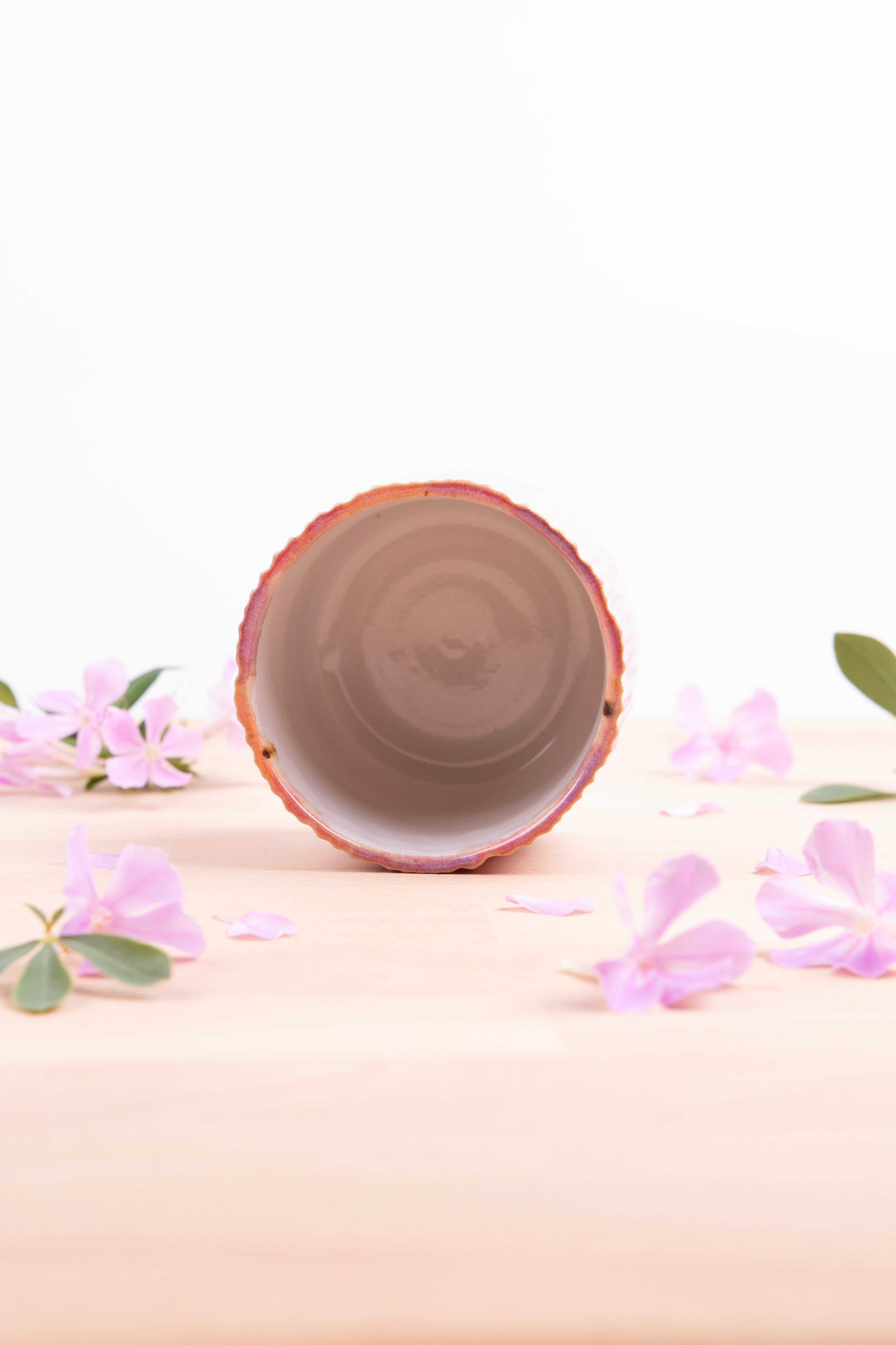 Cup with texture (0920)