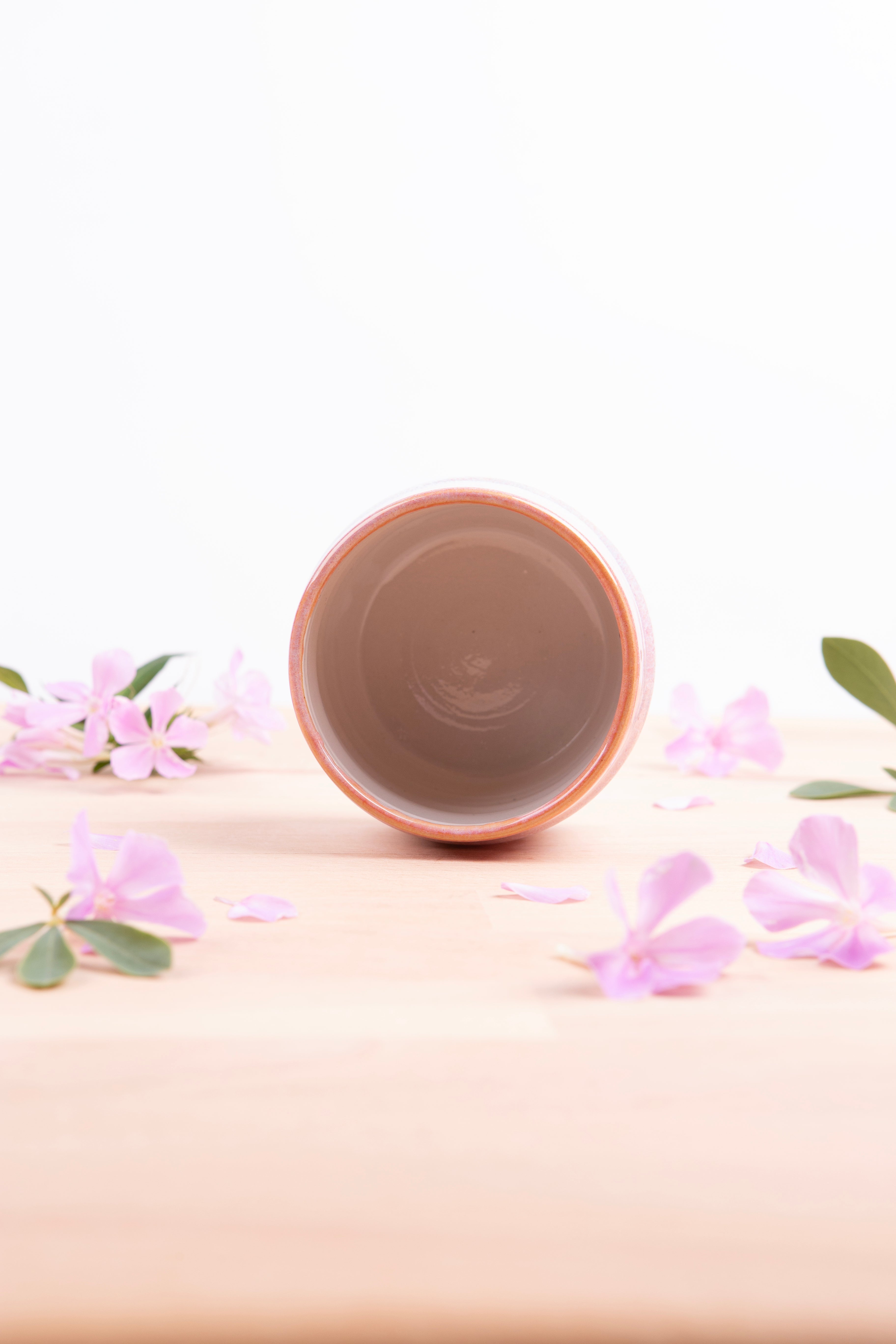Cup (0943)