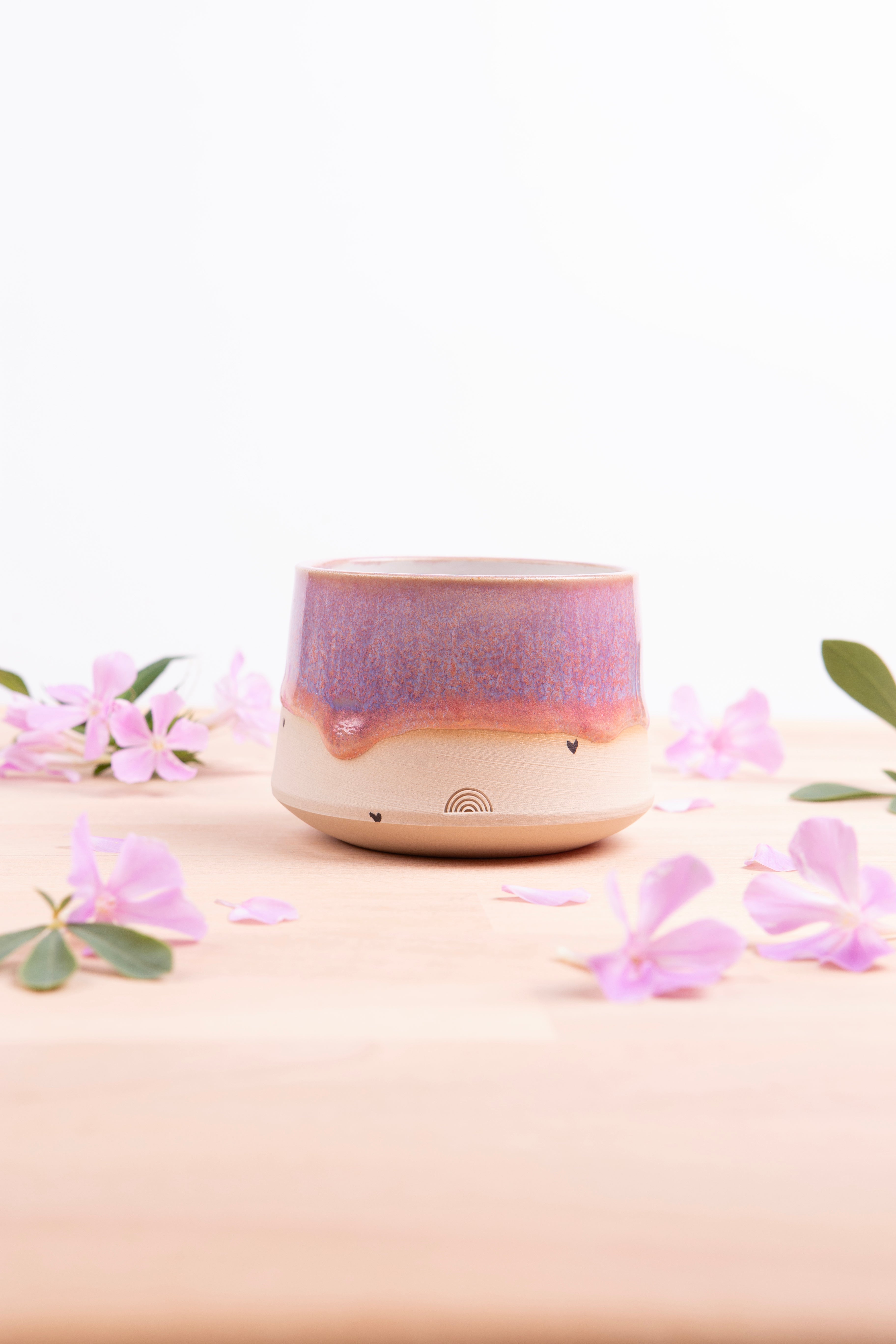 Cup (0947)