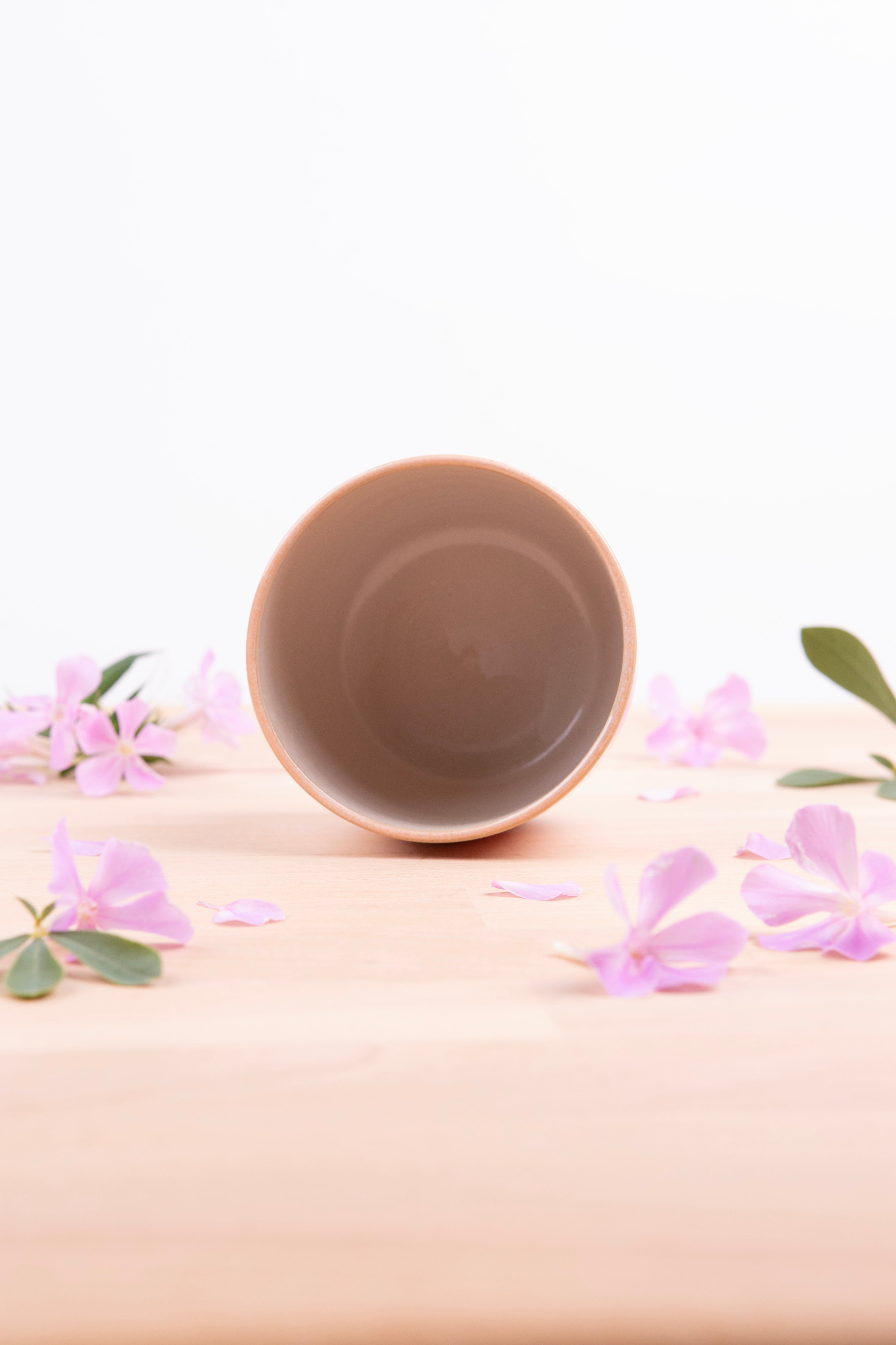 Cup (0972)