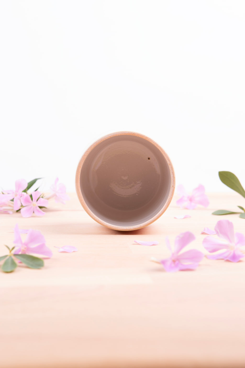 Cup (0976)