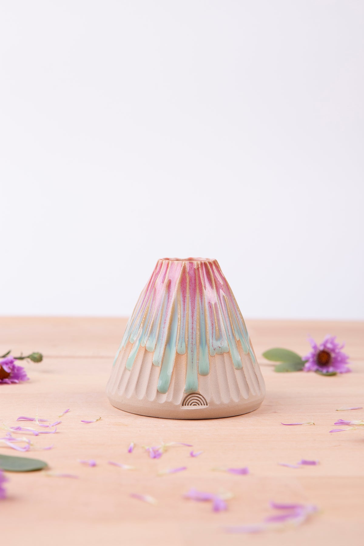 Bud Vase (1346)