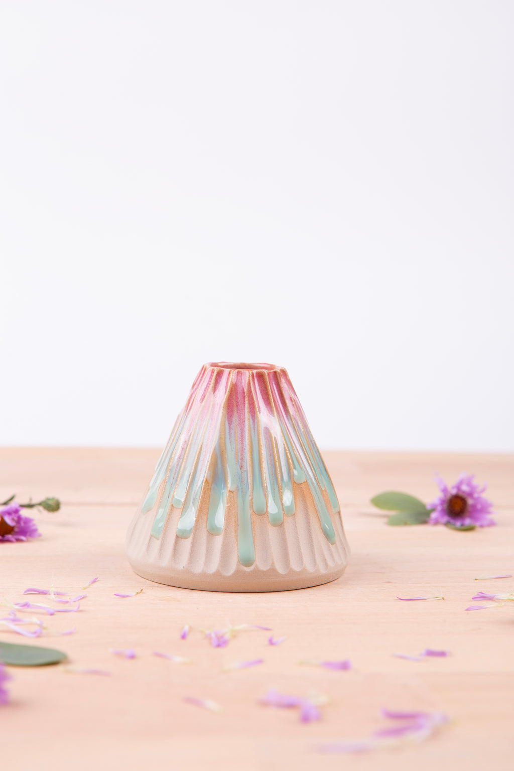 Bud Vase (1346)