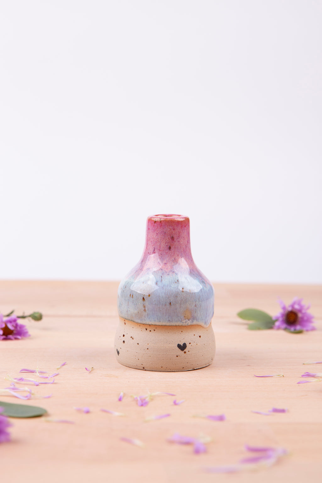 Bud Vase (1362)