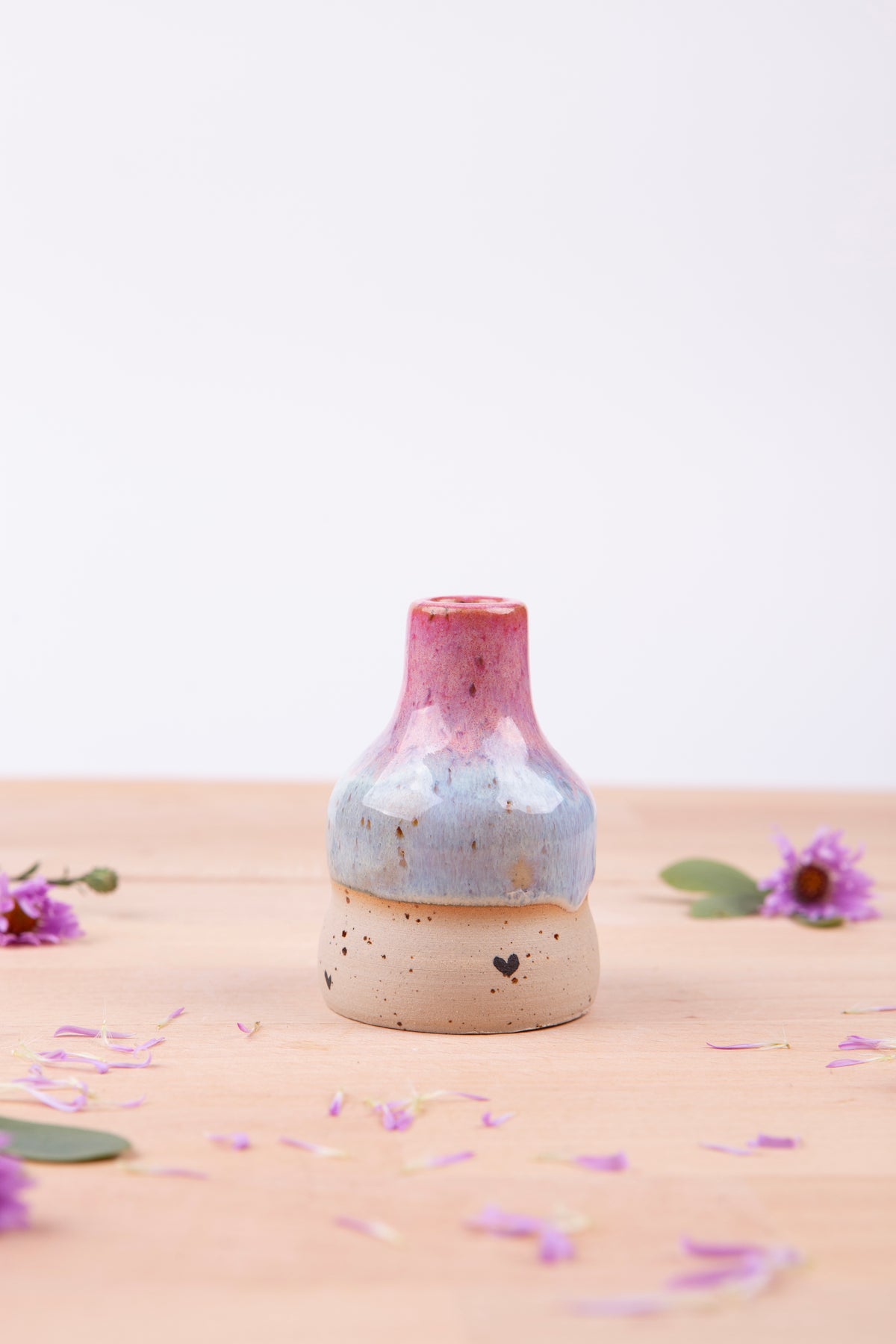 Bud Vase (1362)