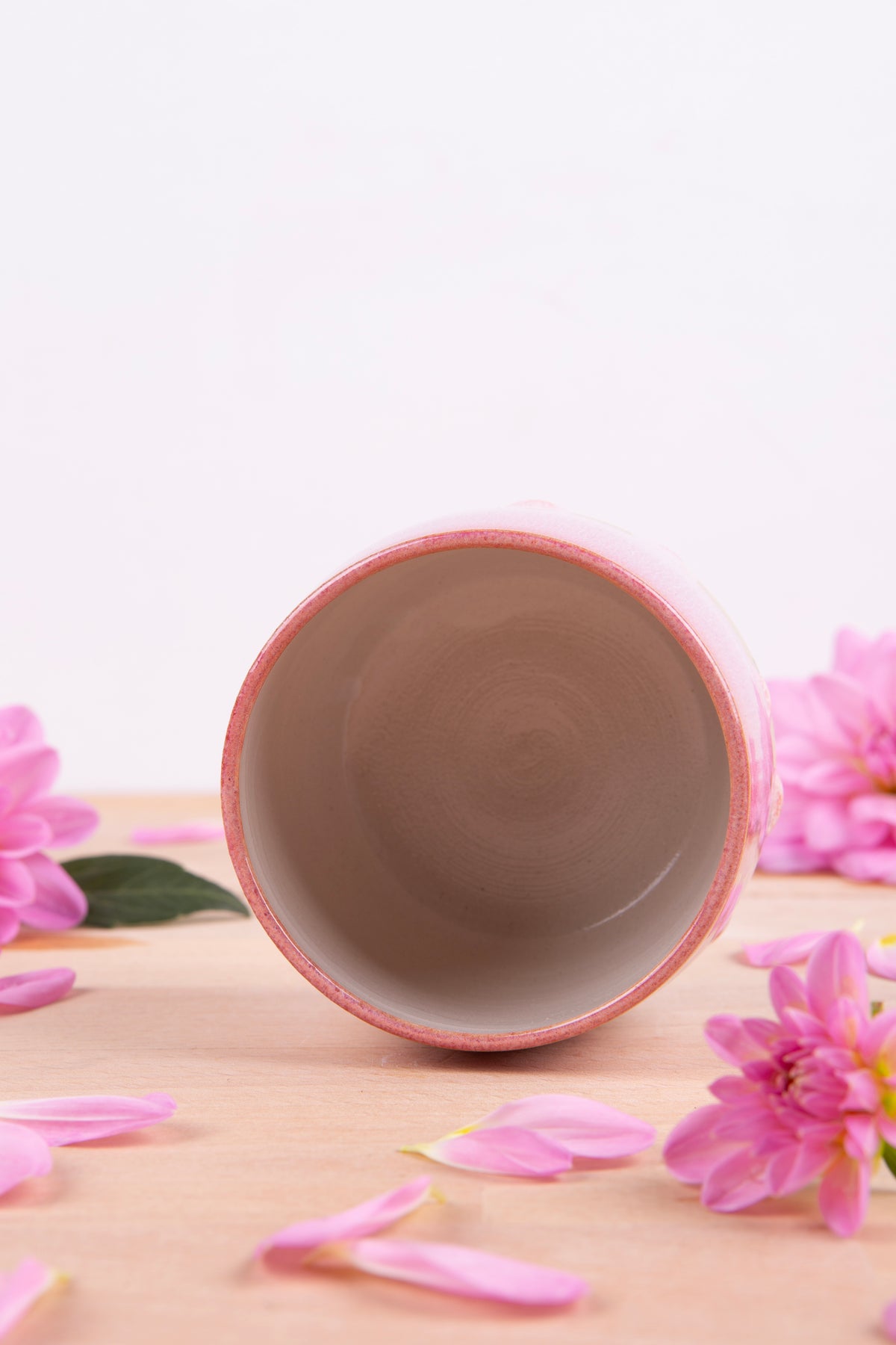 Cup (1469)