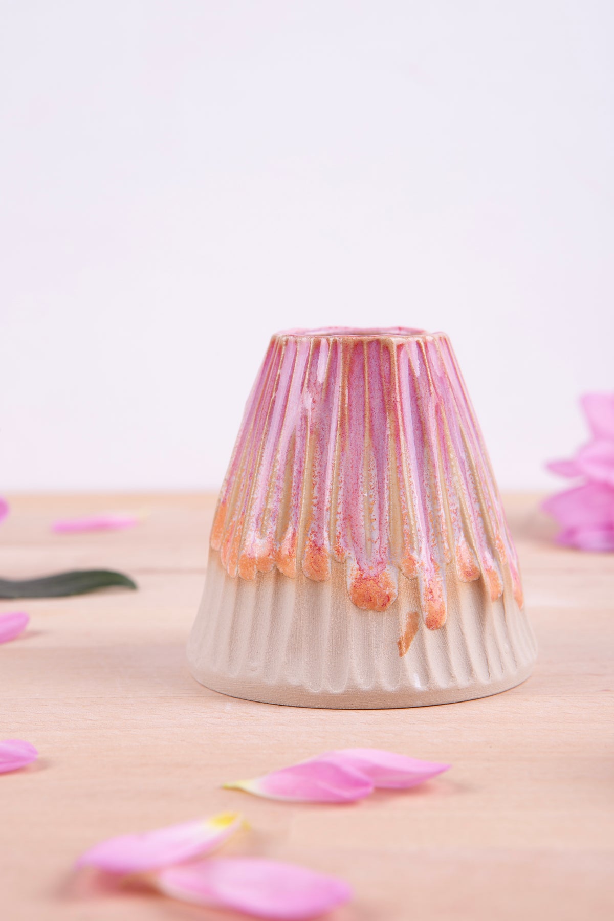 Bud Vase - textured (1623)