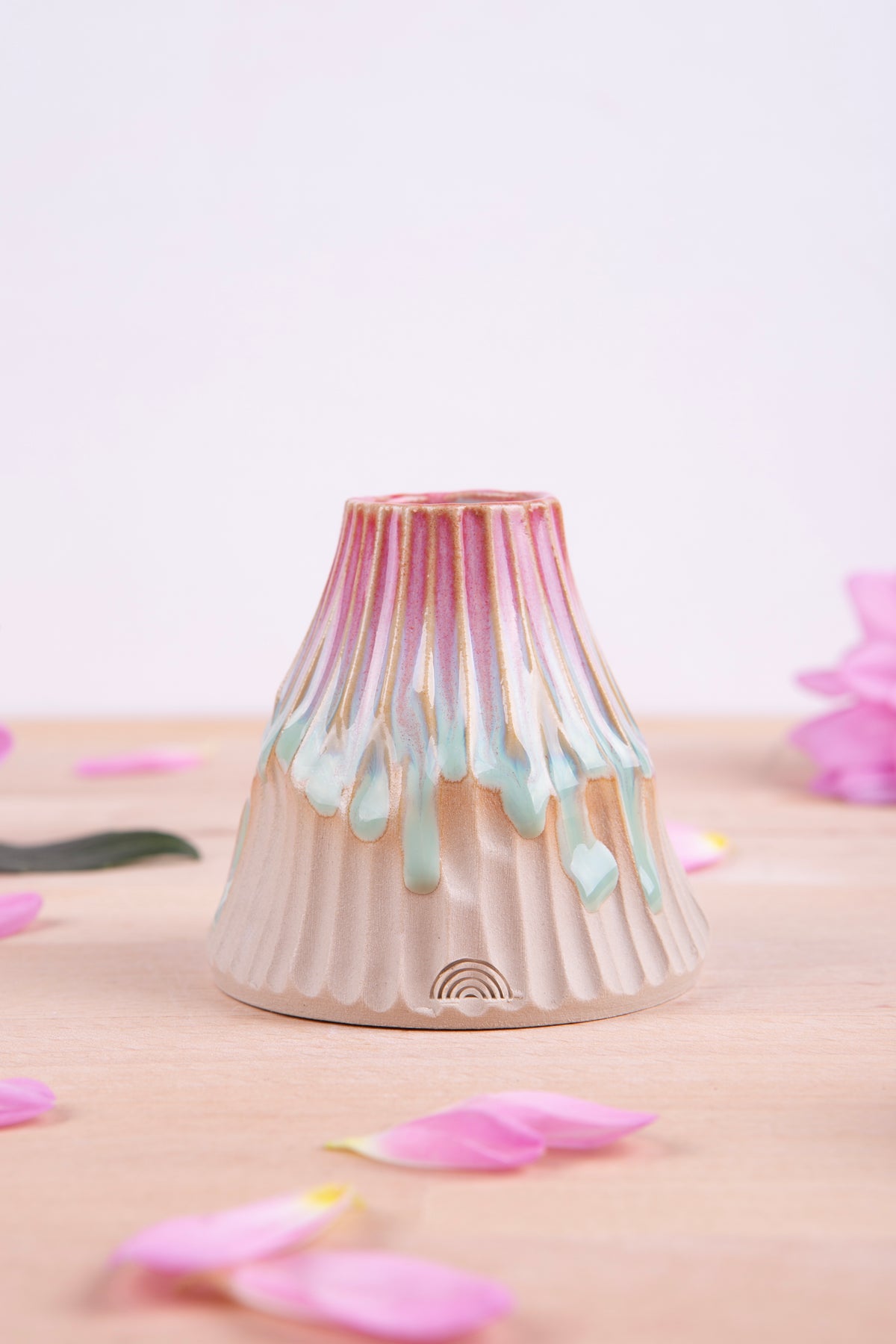 Bud Vase - textured (1625)