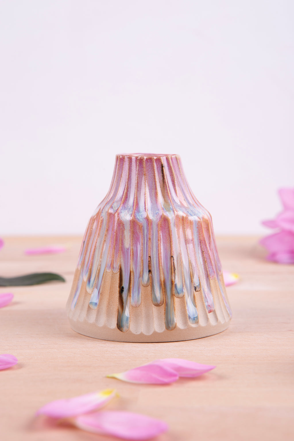 Bud Vase - textured (1633)